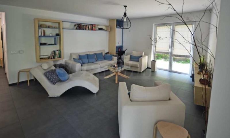 Te huur  2 slaapkamers Sofia , Manastirski livadi , 119 m² | 42607293