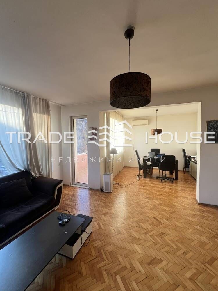 Дава под наем МНОГОСТАЕН, гр. Пловдив, Младежки Хълм, снимка 2 - Апартаменти - 52610785