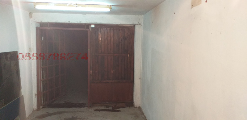 Дава под наем ГАРАЖ, ПАРКОМЯСТО, гр. София, Лозенец, снимка 5 - Гаражи и паркоместа - 53152897