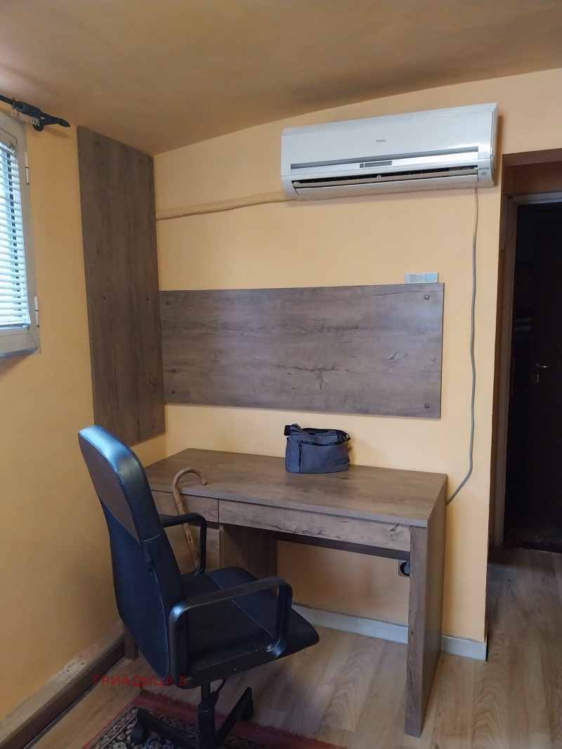 Te huur  Studio Sofia , Tsentar , 24 m² | 30812173 - afbeelding [2]