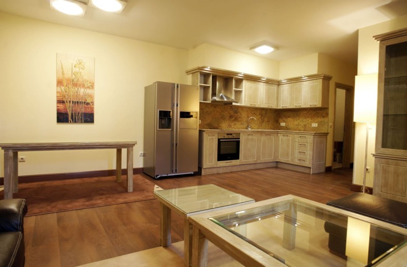 Do wynajęcia  3 sypialnie Sofia , Witosza , 164 mkw | 33241815