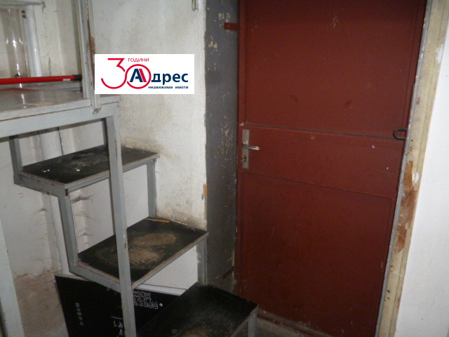 Дава под наем МАГАЗИН, гр. Добрич, Център, снимка 8 - Магазини - 53083705