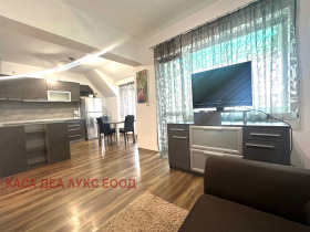 Maisonette Bazar Levski, Varna