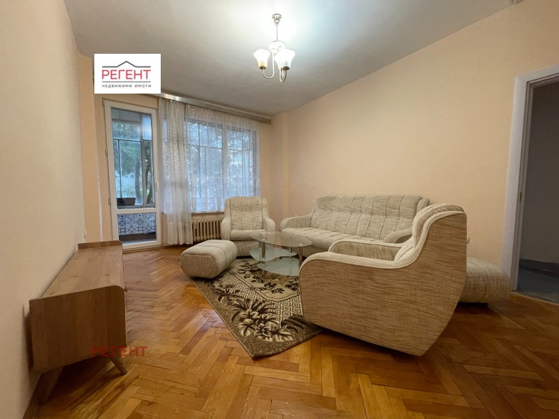 En renta  2 dormitorios Sofia , Jipodruma , 100 metros cuadrados | 34398339 - imagen [4]