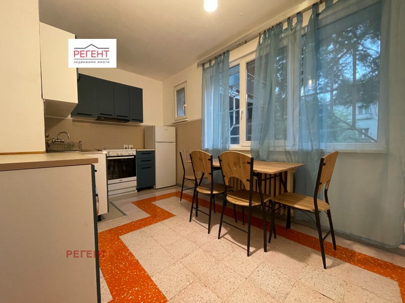 En renta  2 dormitorios Sofia , Jipodruma , 100 metros cuadrados | 34398339 - imagen [8]