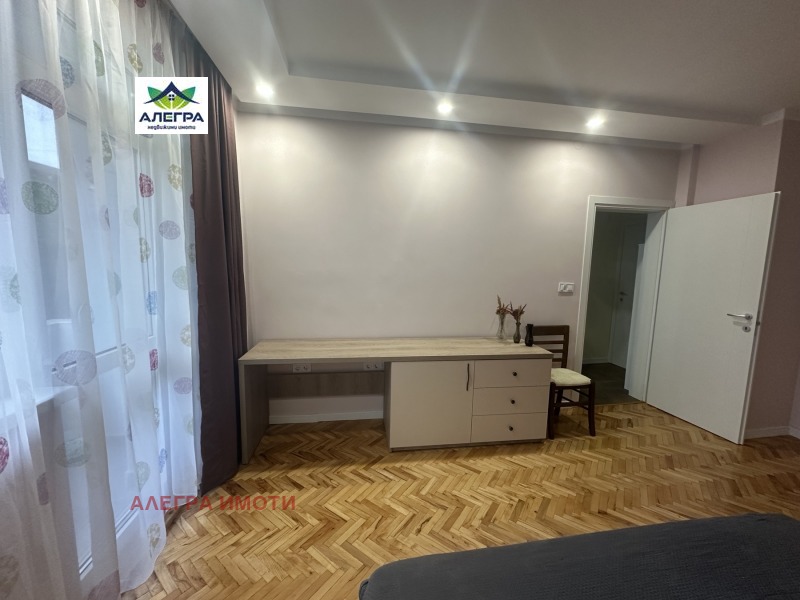 Kiralık  1 yatak odası Pazardjik , Idealen centar , 60 metrekare | 63938915 - görüntü [4]