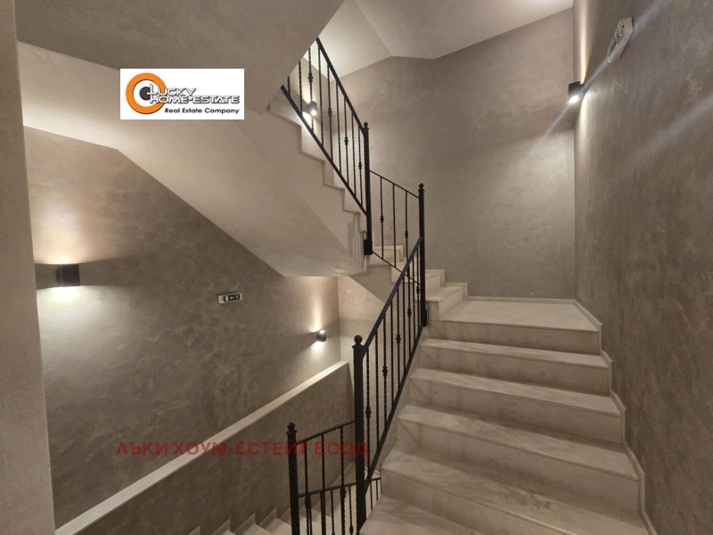 Дава под наем 2-СТАЕН, гр. София, Център, снимка 12 - Апартаменти - 53102106