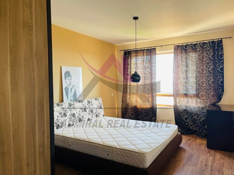 K pronájmu  3 ložnice Varna , m-t Gorna Traka , 120 m2 | 77927179 - obraz [3]