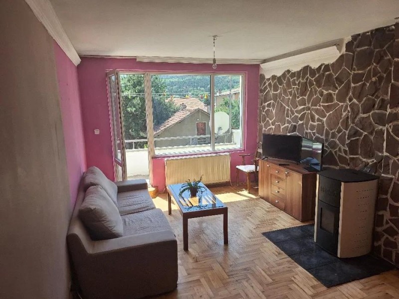 Til leie  3 soverom Sofia , Knjasjevo , 120 kvm | 58990708 - bilde [2]