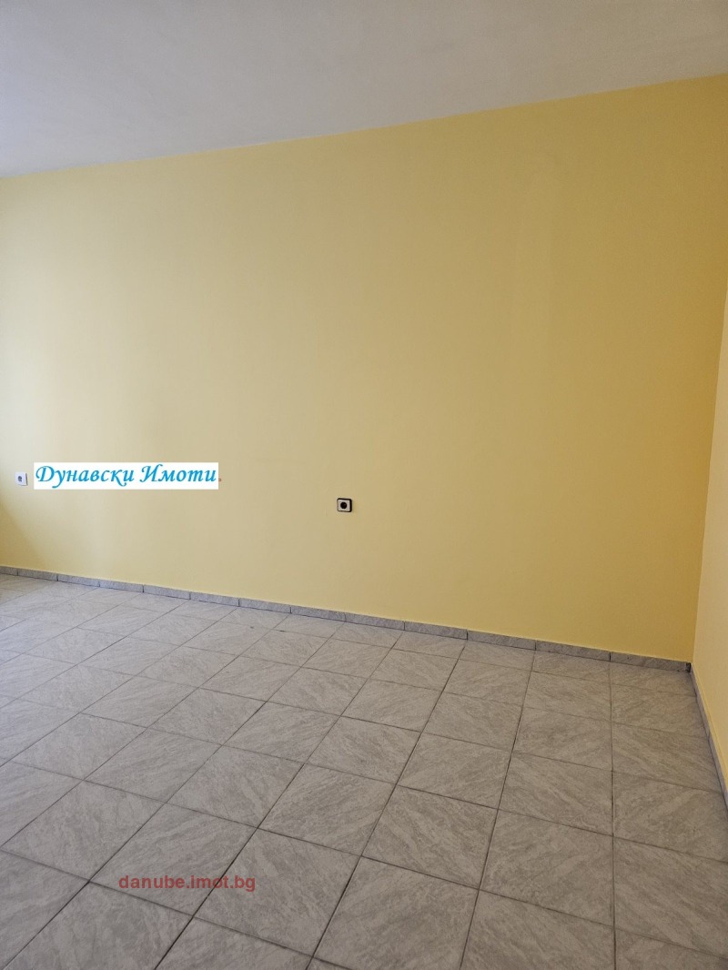 De inchiriat  3 dormitoare Ruse , Hâșove , 120 mp | 12331370 - imagine [9]