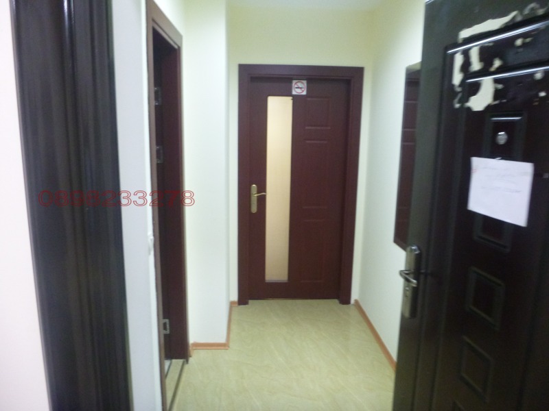 Дава под наем ОФИС, гр. Добрич, Център, снимка 3 - Офиси - 52782445