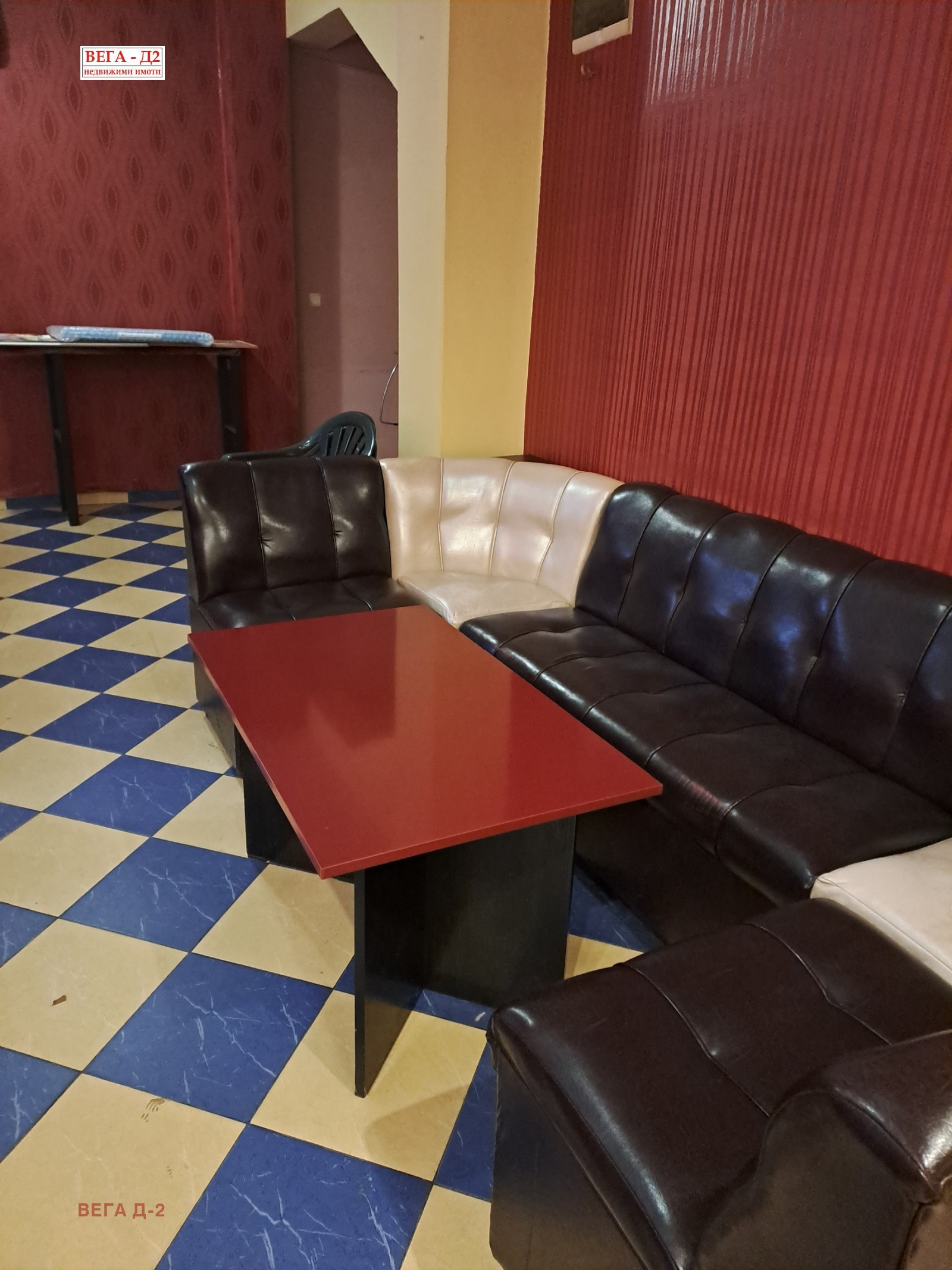 Дава под наем ЗАВЕДЕНИЕ, гр. Русе, Централен кооп. пазар, снимка 2 - Заведения - 53879104