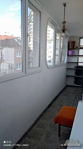 2 slaapkamers Lazur, Burgas 9