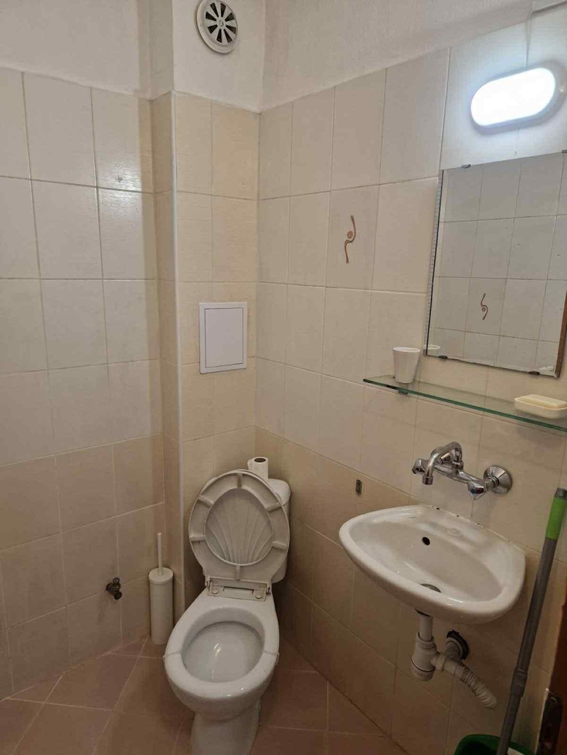 Zu vermieten  1 Schlafzimmer Sofia , Geo Milew , 67 qm | 59615102 - Bild [7]
