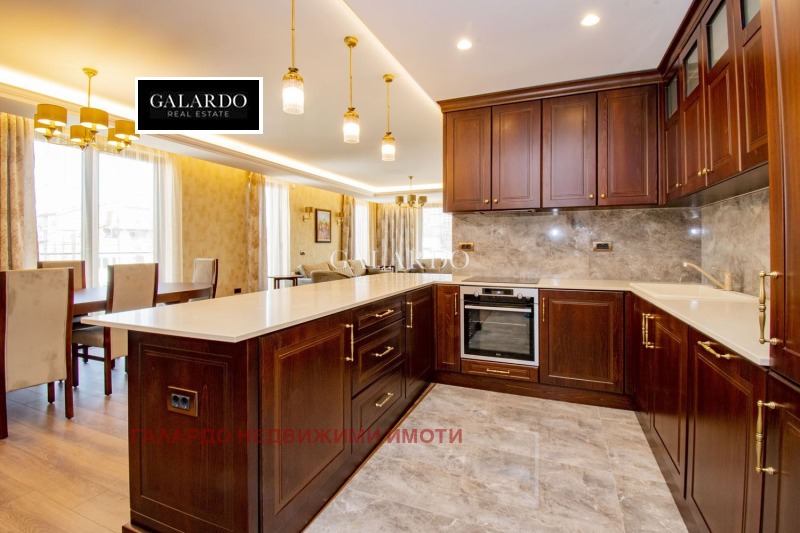 Дава под наем 3-СТАЕН, гр. София, Лозенец, снимка 3 - Апартаменти - 52926006