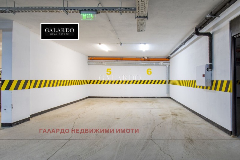 Дава под наем 3-СТАЕН, гр. София, Лозенец, снимка 16 - Апартаменти - 52926006