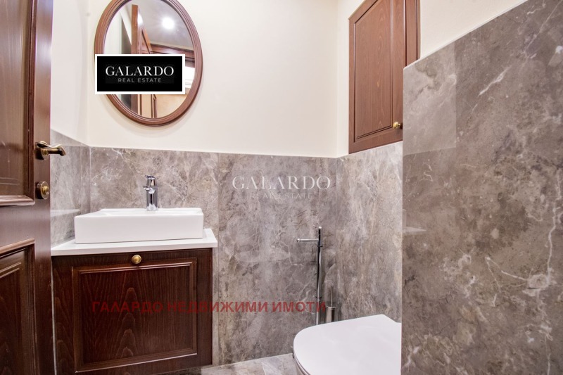 Дава под наем 3-СТАЕН, гр. София, Лозенец, снимка 12 - Апартаменти - 52926006