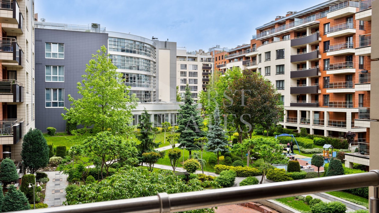 Дава под наем 4-СТАЕН, гр. София, Изток, снимка 15 - Апартаменти - 55372087