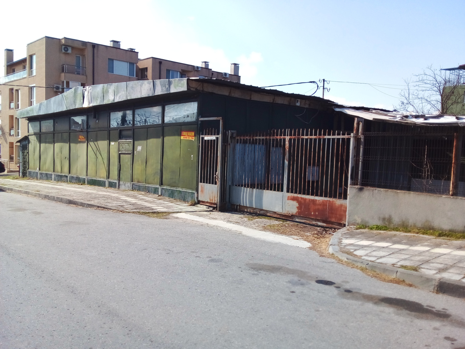 Дава под наем СКЛАД, гр. Аксаково, област Варна, снимка 2 - Складове - 54613117