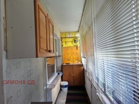    2- | Imot.bg    12