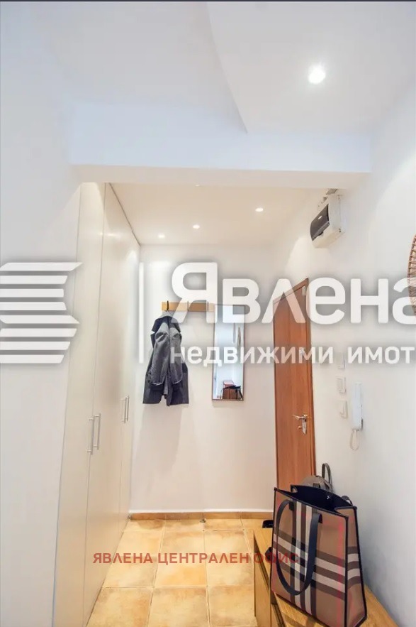 Дава под наем 2-СТАЕН, гр. София, Света Троица, снимка 13 - Апартаменти - 53884721