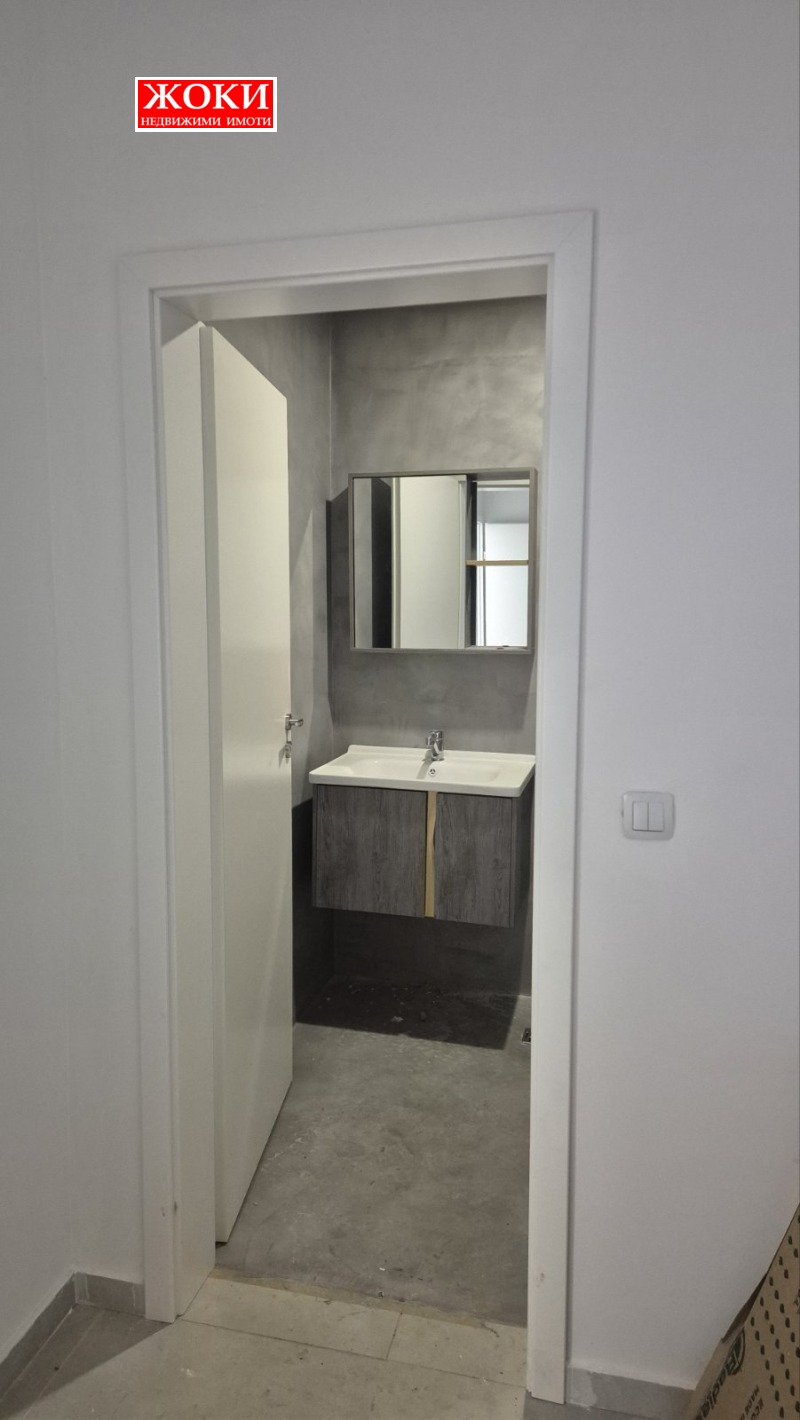 Дава под наем МАГАЗИН, гр. Перник, Център, снимка 5 - Магазини - 40286435