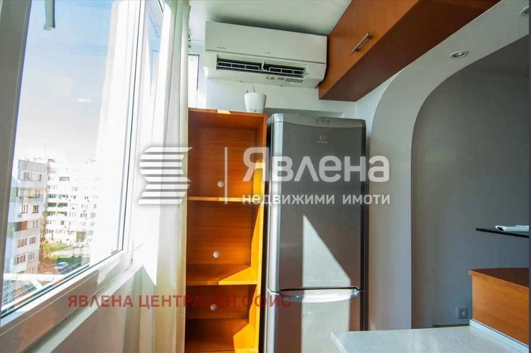 Дава под наем 2-СТАЕН, гр. София, Света Троица, снимка 2 - Апартаменти - 53884721