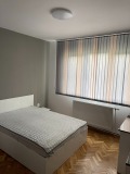 Под наем 3-СТАЕН, град Плевен, Широк център • 750 лв. / 383.47 € • 95393035 8