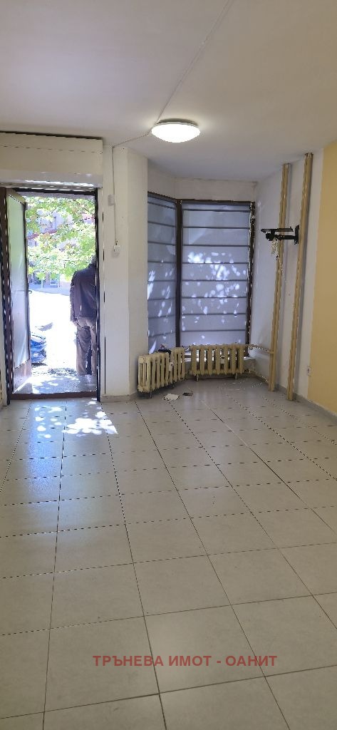 Дава под наем МАГАЗИН, гр. София, Белите брези
