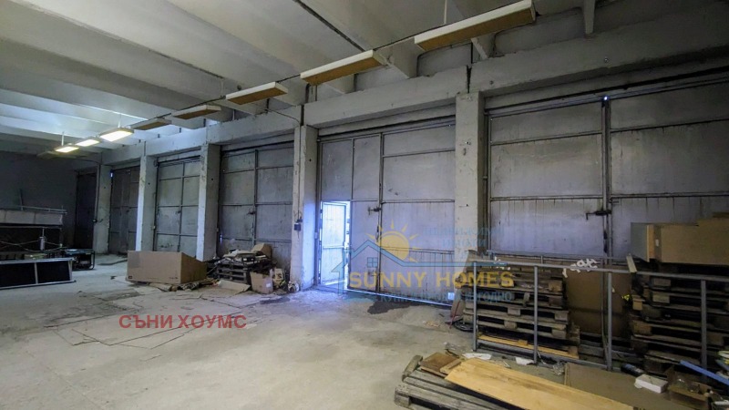 Дава под наем СКЛАД, с. Леденик, област Велико Търново, снимка 2 - Складове - 52649439