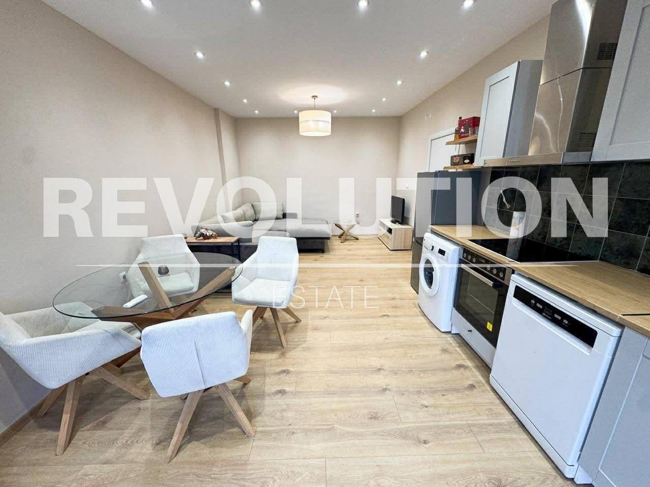 Дава под наем 3-СТАЕН, гр. Варна, ЖП Гара