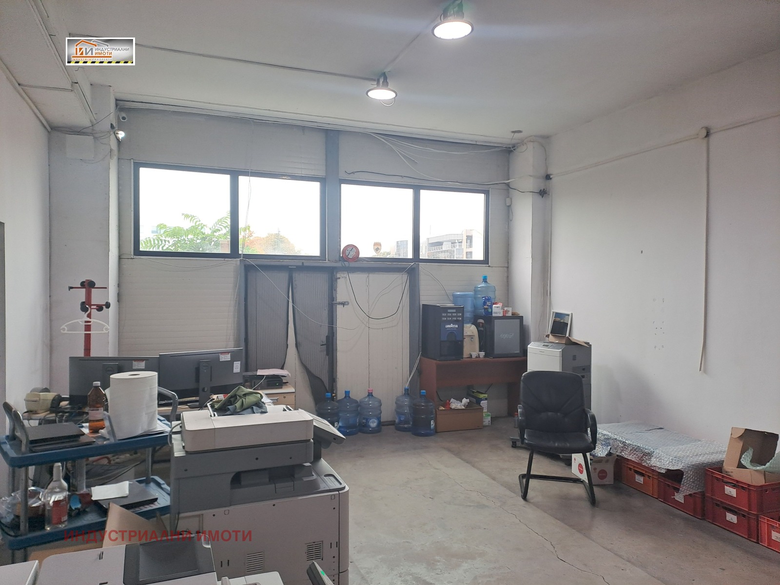 Дава под наем МАГАЗИН, гр. Пловдив, Кършияка, снимка 2 - Магазини - 52317052