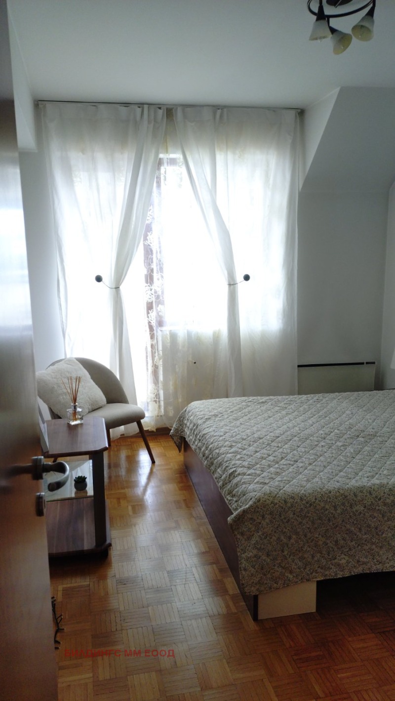 De inchiriat  1 dormitor Sofia , Țentâr , 65 mp | 19849743 - imagine [5]