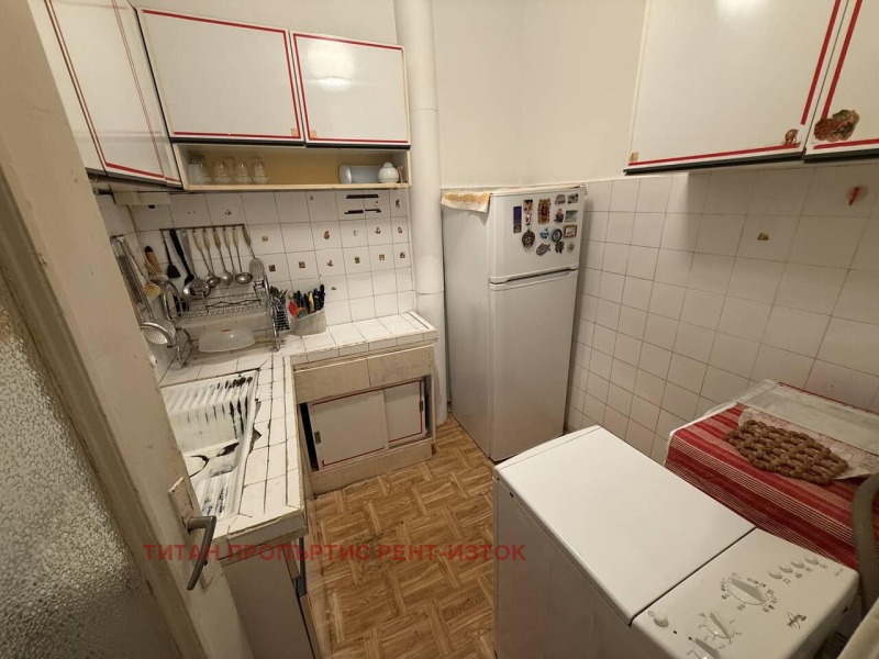 Дава под наем 3-СТАЕН, гр. Бургас, Център, снимка 12 - Апартаменти - 51588240