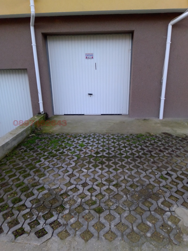 Дава под наем ГАРАЖ, ПАРКОМЯСТО, гр. Варна, Трошево