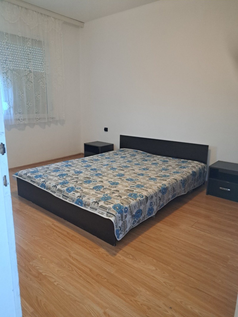 Дава под Наем 2-СТАЕН в град Пловдив, Христо Смирненски - 68 кв.м / 434.60 € » 850 лв., РИНЕКС РЕВОЛЮШЪН