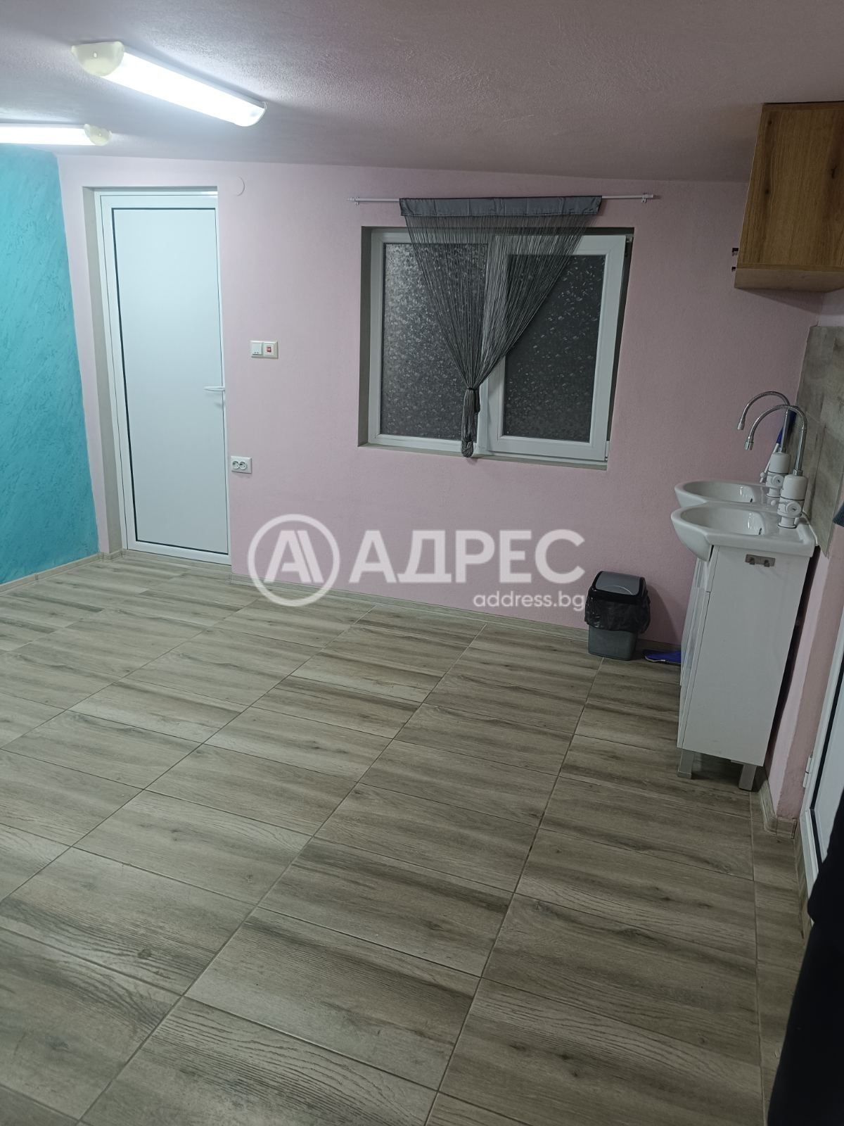 Дава под наем ОФИС, гр. Карлово, област Пловдив, снимка 2 - Офиси - 53646529