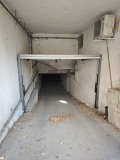 Дава под наем ГАРАЖ, ПАРКОМЯСТО, гр. Стара Загора, Център, снимка 2