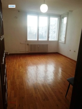 1 makuuhuone Mladost 1, Sofia