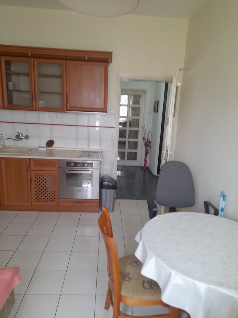 Προς ενοικίαση  Δωμάτιο Πλοβδηβ , ΤΣενταρ , 20 τ.μ | 70177971 - εικόνα [4]