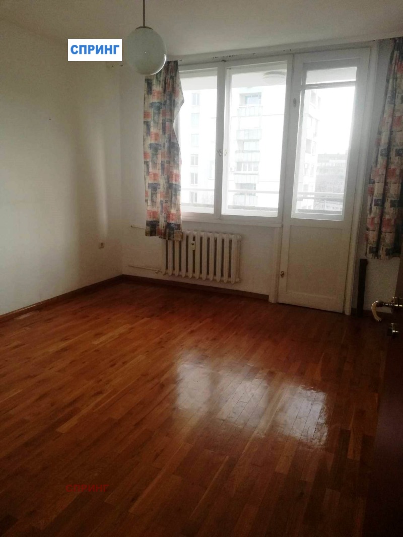 Vuokrattavana  1 makuuhuone Sofia , Mladost 1 , 70 neliömetriä | 16454216 - kuva [13]
