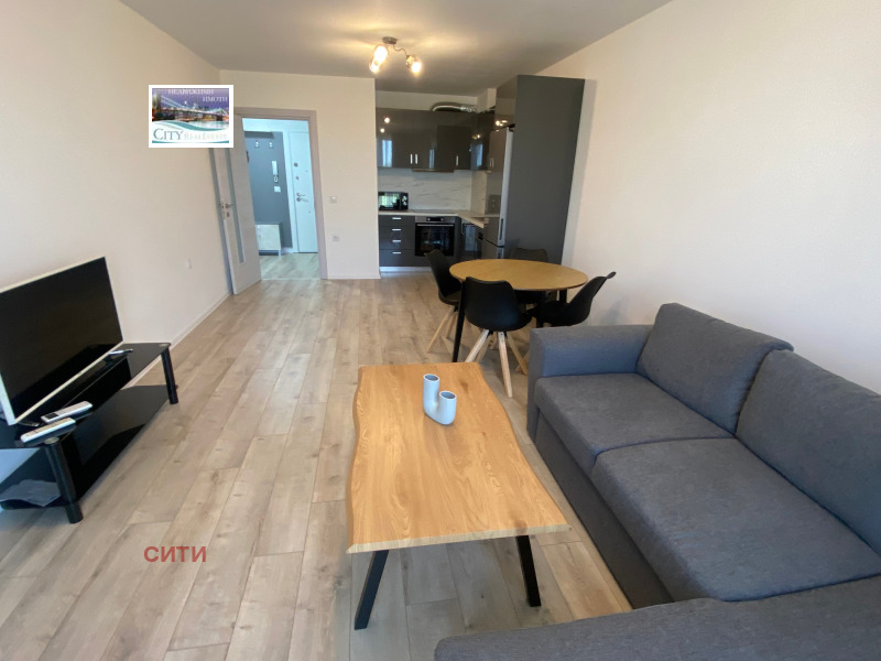 Para alugar  1 quarto Plovdiv , Hristo Smirnenski , 80 m² | 61941887