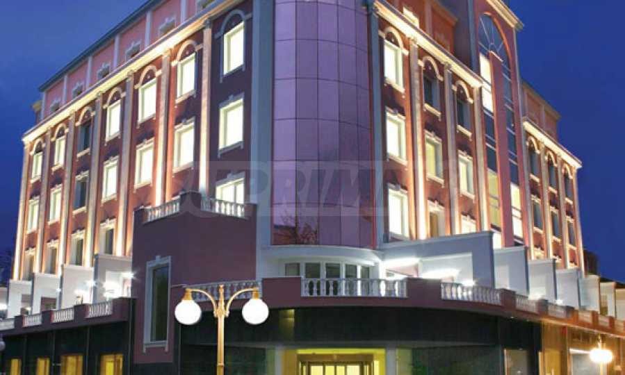 Дава под наем ОФИС, гр. Пловдив, Център