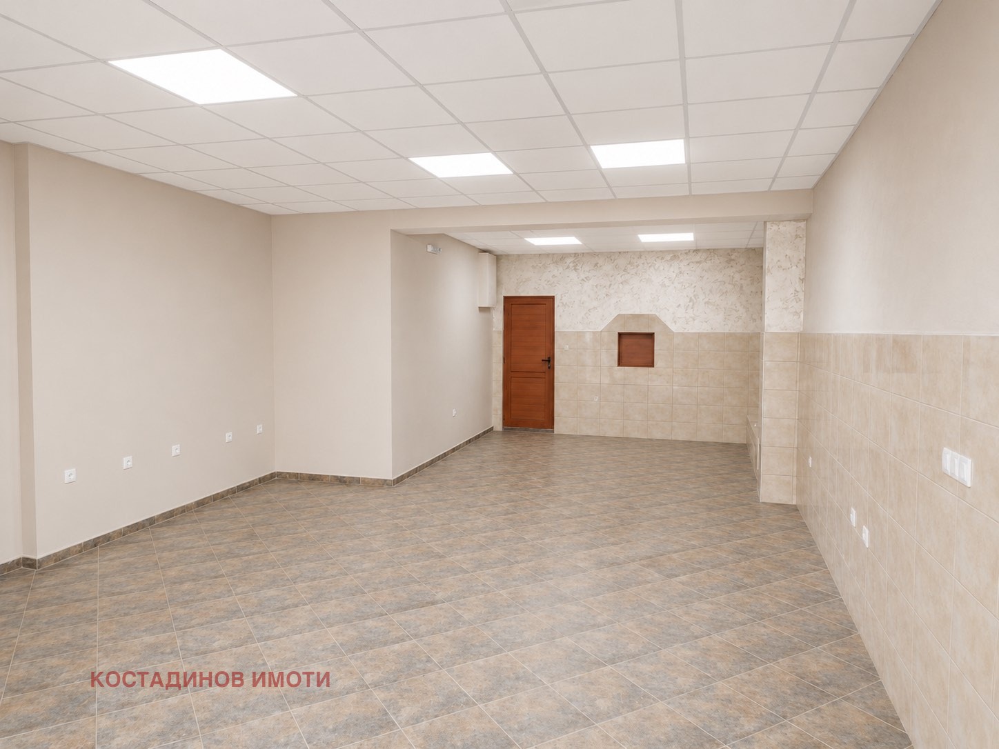 Дава под наем МАГАЗИН, гр. Пловдив, Кючук Париж, снимка 2 - Магазини - 55214468