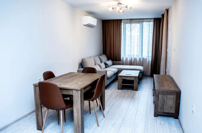 För uthyrning  1 sovrum Plovdiv , Kjutjuk Parij , 54 kvm | 95847398