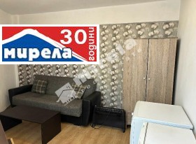 Studio Buzludża, Weliko Tarnowo