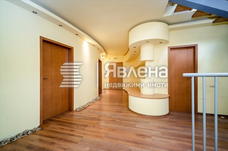 Te huur  Maisonnette Sofia , Borovo , 282 m² | 18484327 - afbeelding [14]