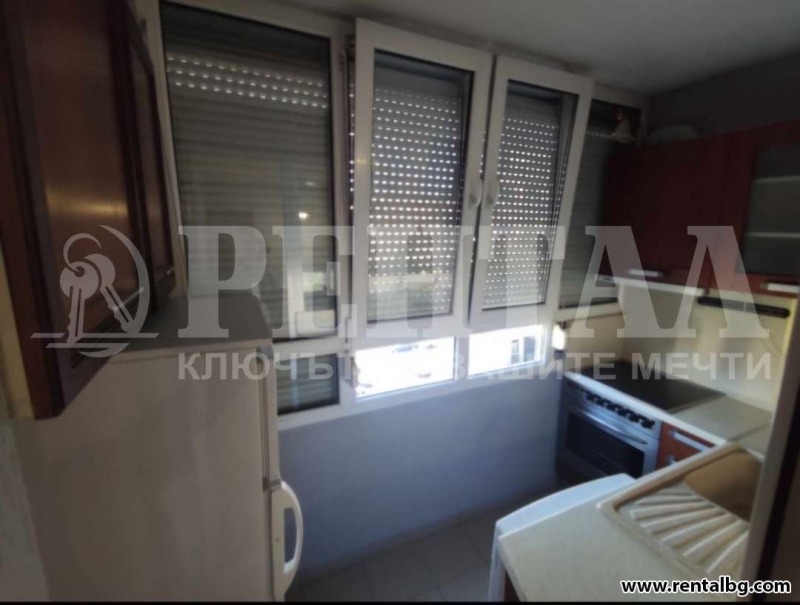 В аренду  1 спальня Пловдив , Кючук Париж , 63 кв.м | 28602778 - изображение [4]
