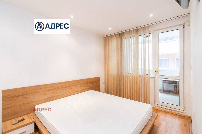 Para alugar  2 quartos Varna , Zimno kino Trakiia , 95 m² | 49829349 - imagem [4]