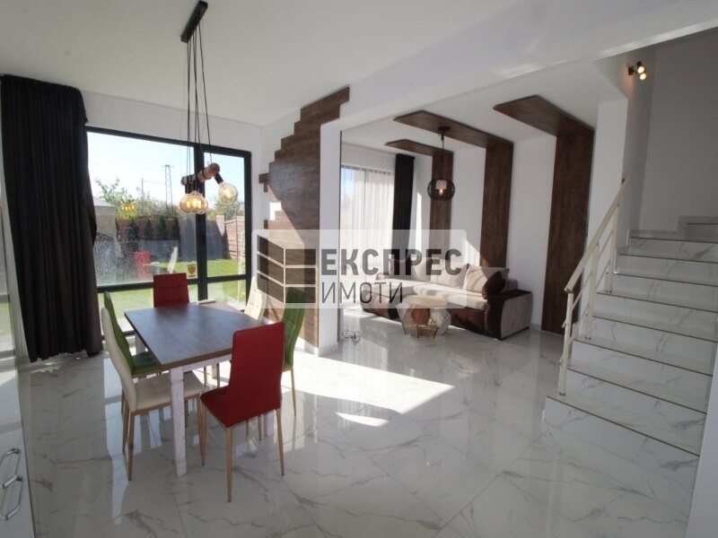 En renta  Casa Varna , m-t Sotira , 220 metros cuadrados | 72665519 - imagen [2]